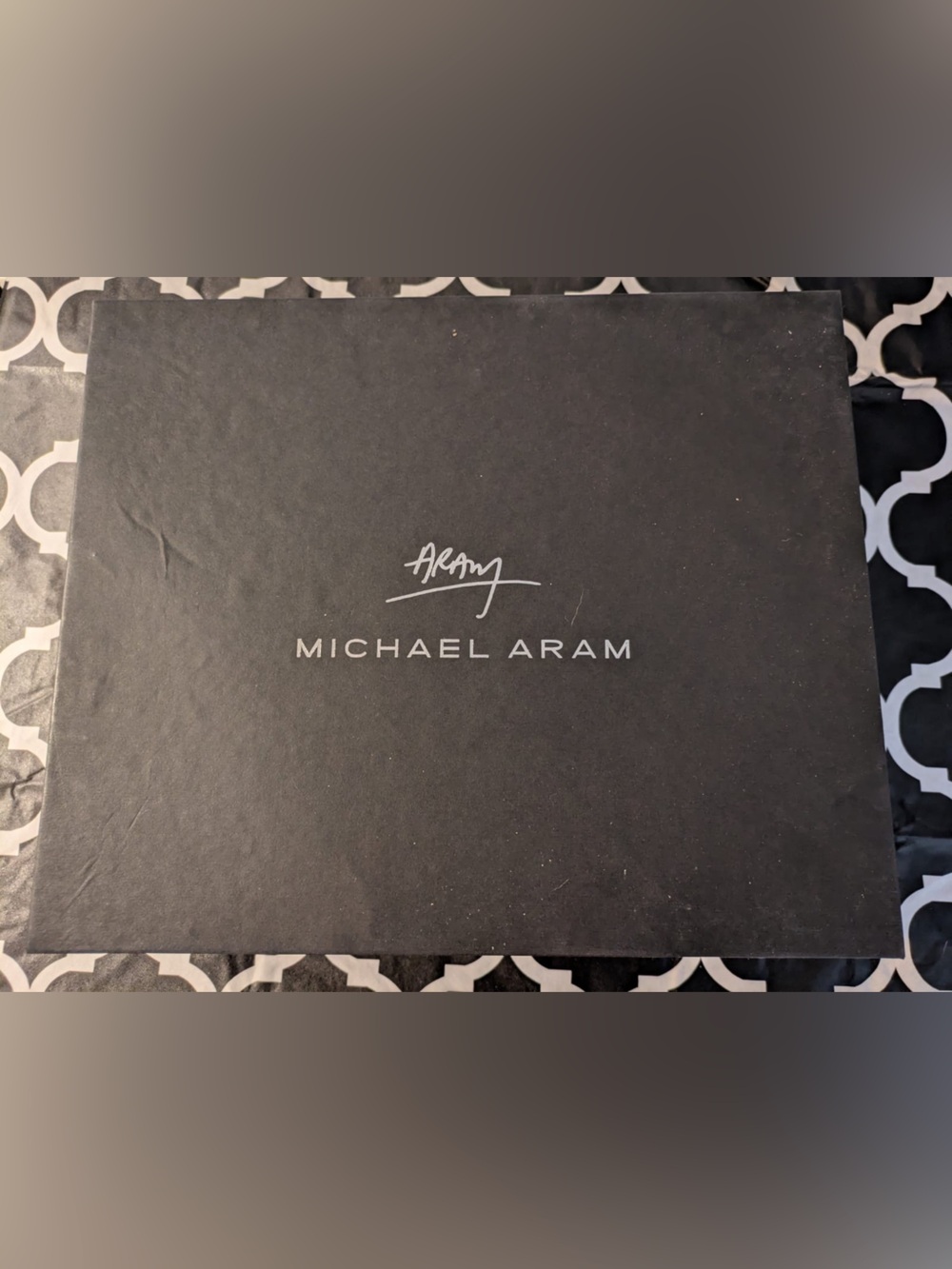 Box only! Box for Michael Aram anemone 3 tier server